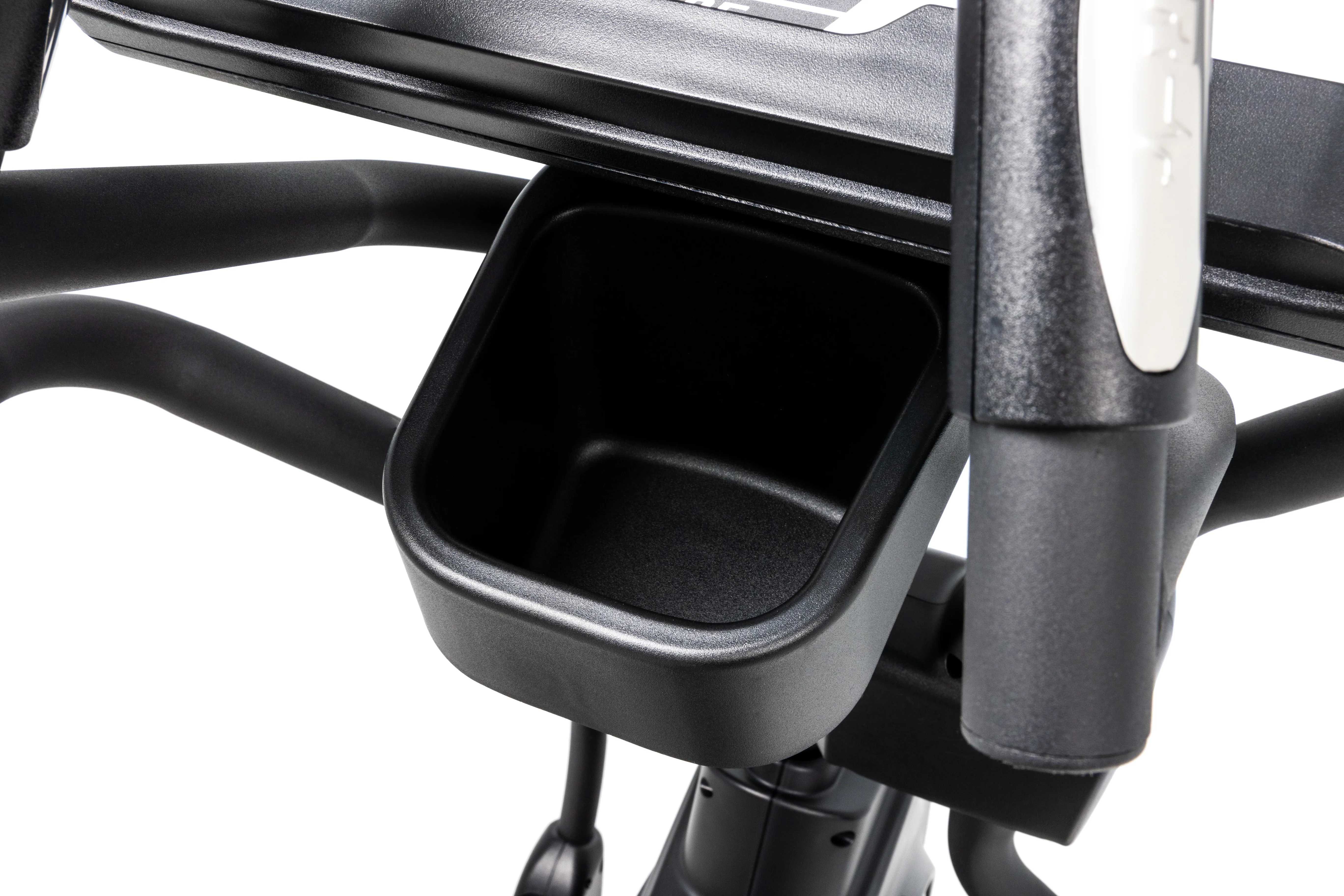 SOLE E95 Elliptical - Image 24