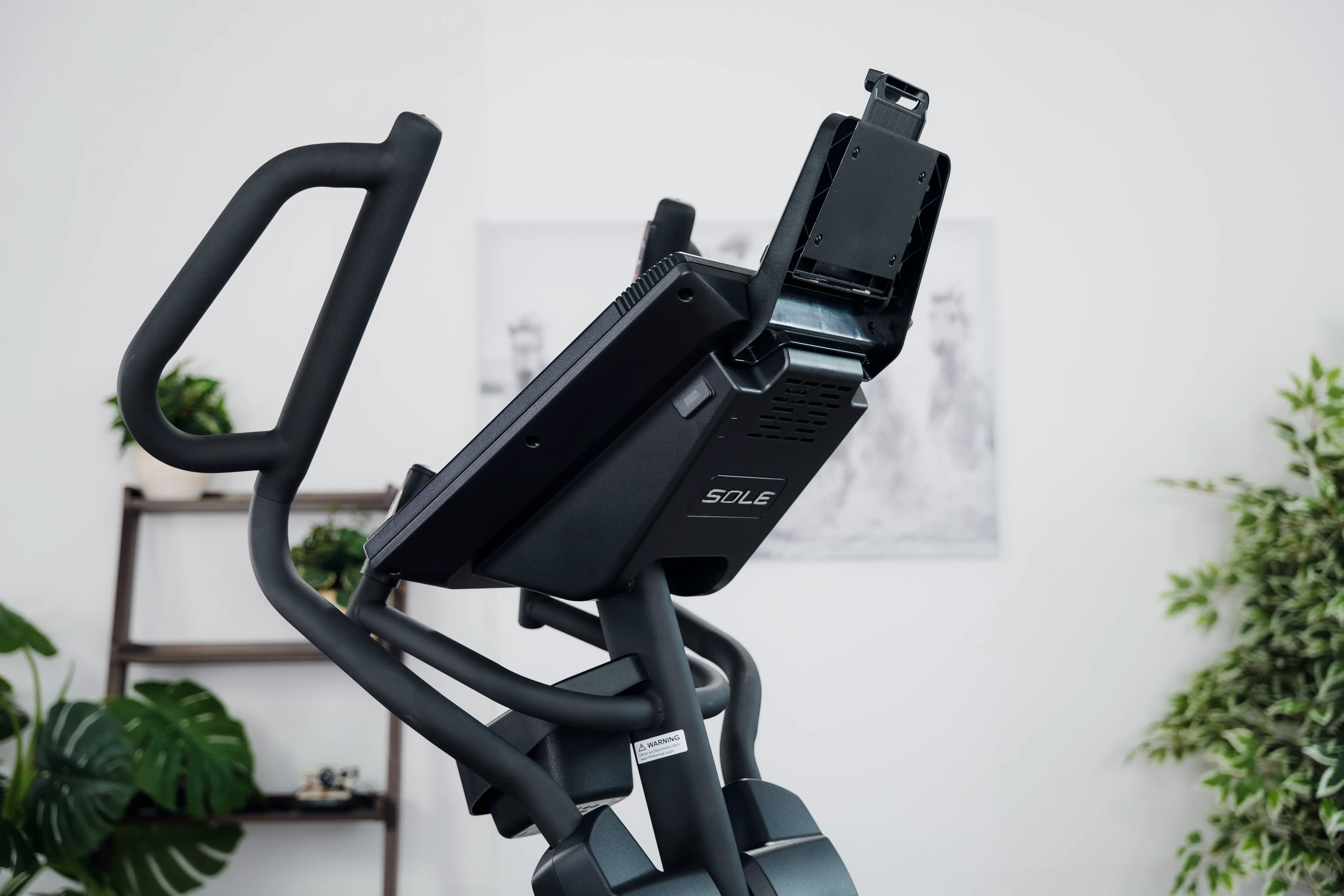 SOLE E95S Elliptical - Image 16