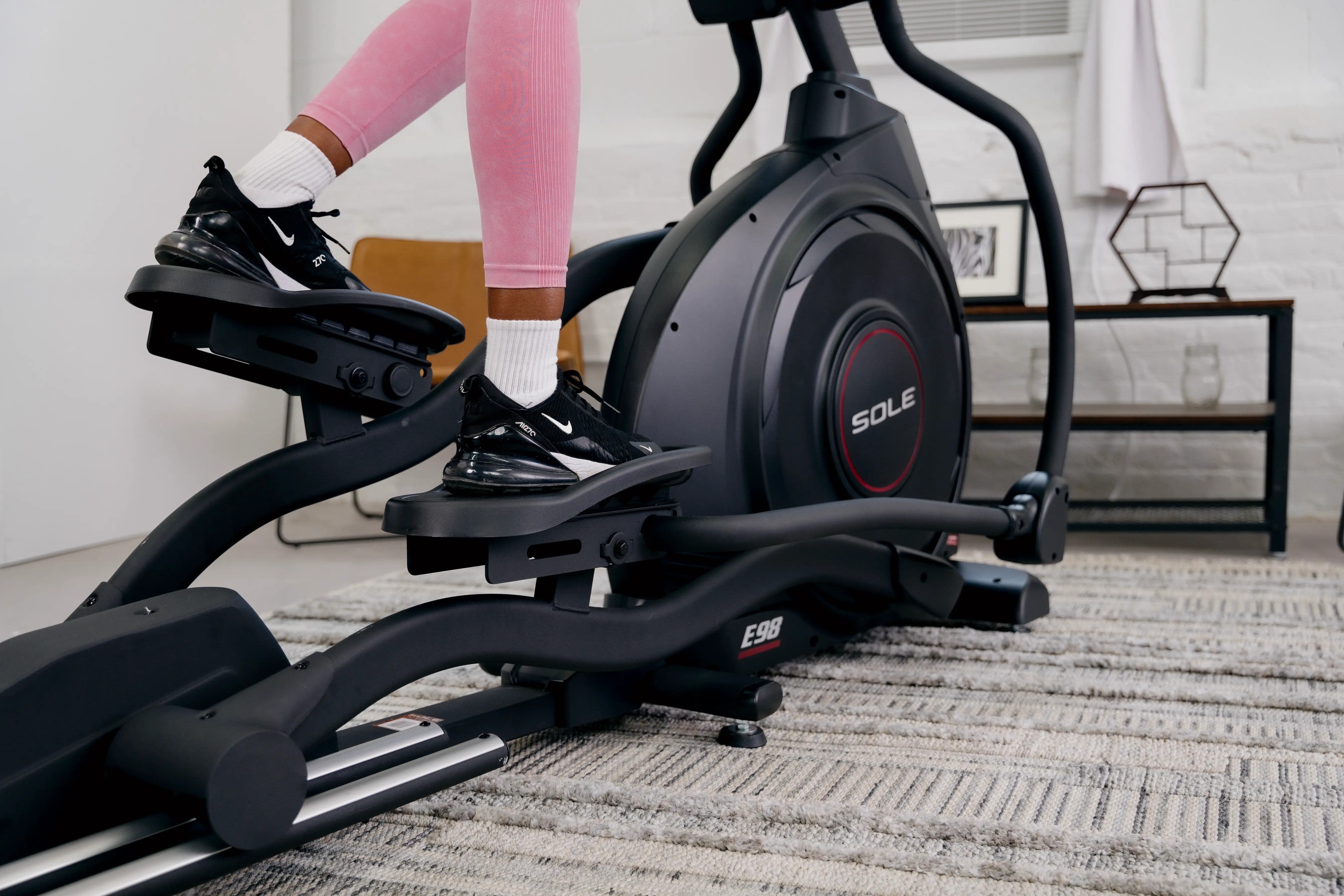SOLE E98 Elliptical - Image 14