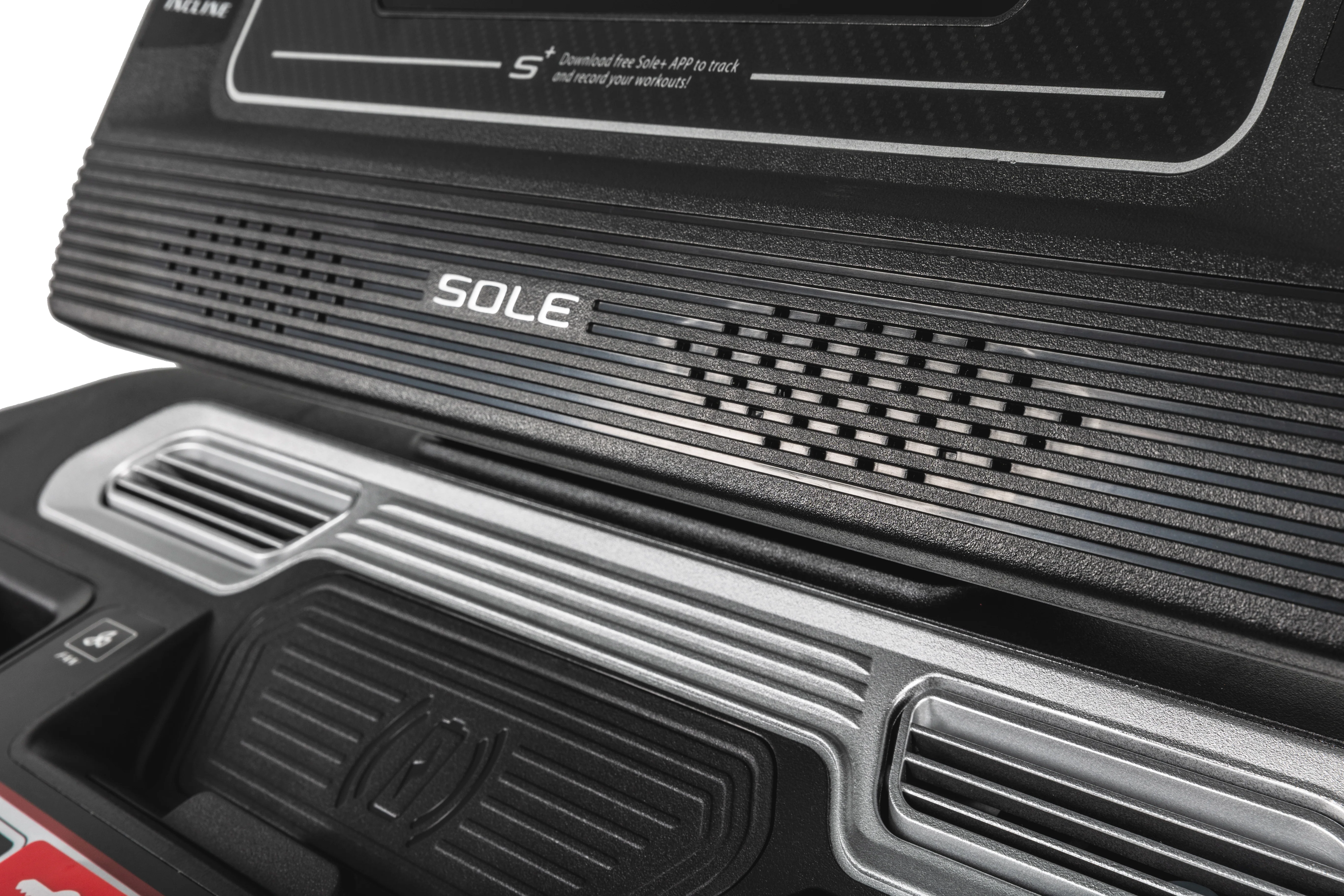 SOLE F80 Treadmill - Image 37